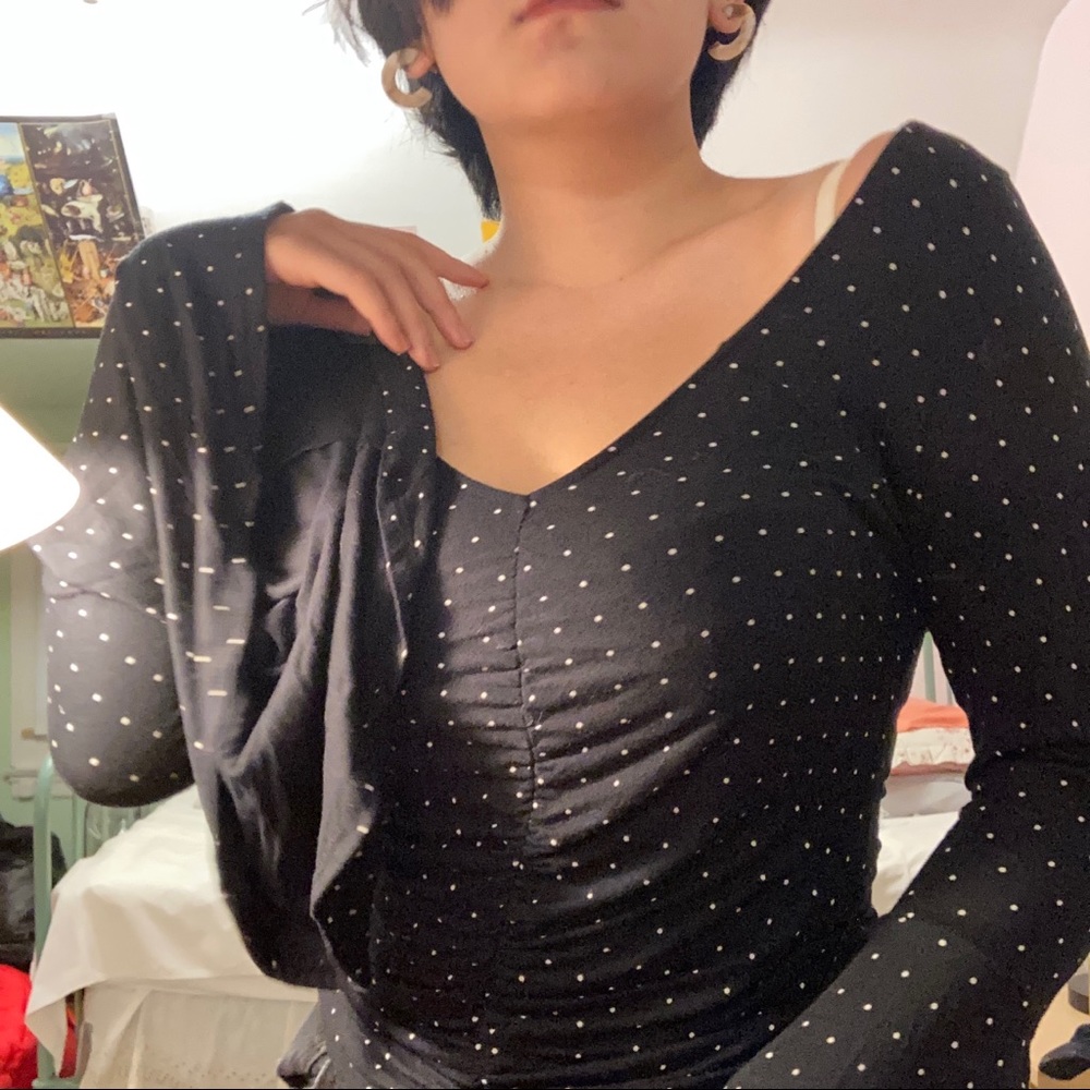 billowy sleeved polka dot black top